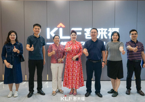 熱烈歡迎蕪湖市鏡湖區(qū)投資促進中心領導一行蒞臨客來福參觀考察！